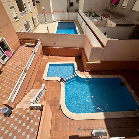 Torrevieja Precioso Apto En Calle San Pascual Con Piscina Cerca De Todos Los Servicios Eksteriør bilde